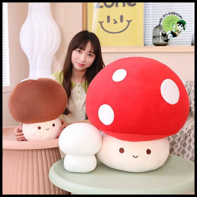 Adorable Coussin de Poupée en Peluche Champignon - Coussins et couvertures avec des motifs champignons