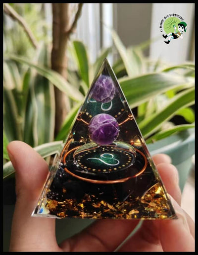 Pyramide Orgone des Douze Constellations - Kits d’initiation à la divination